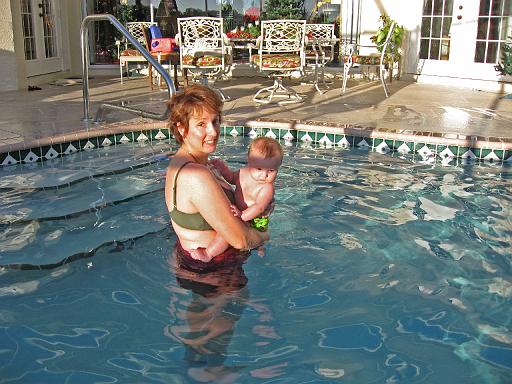 2007-12-21.pool.ronan-nessa-snyder.12.venice.fl.us 
