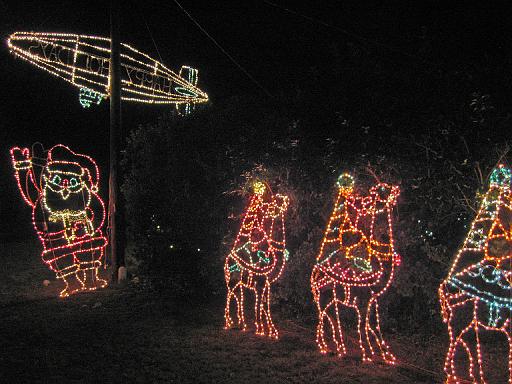 2007-12-24.house.christmas_lights.14.venice.fl.us 