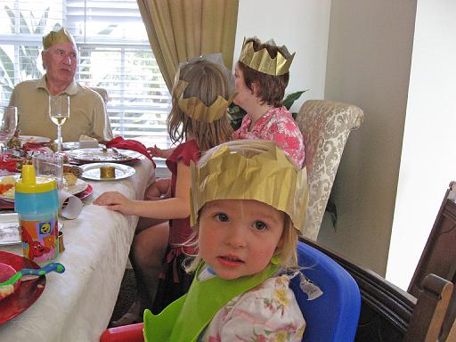 2007-12-25.christmas.dinner.05.seren-snyder.venice.fl.us 