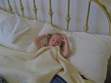2007-12-24.bed.seren-snyder.02.venice.fl.us.jpg