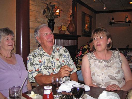 2007-09-15.rosebuds.02.julie-arthur-margaret.venice.fl.us 