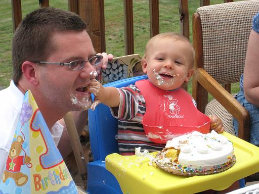 2008-07-03.ronan.1yr_birthday.21.kevin-ronan-snyder.richmond.ky.us 