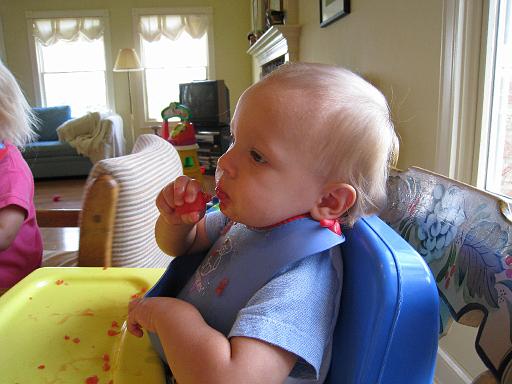 2008-06-30.eating.04.ronan-snyder.richmond.ky.us 