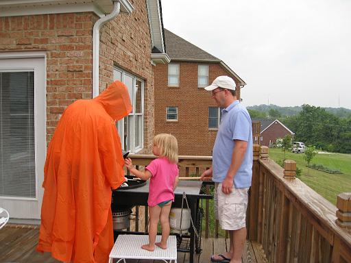 2008-07-04.smores.01.wendy-kevin-seren-snyder.richmond.ky.us 