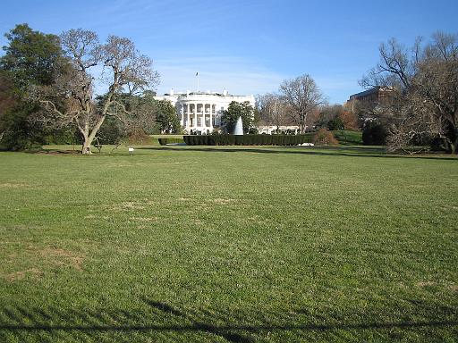 2003-12-23.white_house.back.2.washington.dc.us 