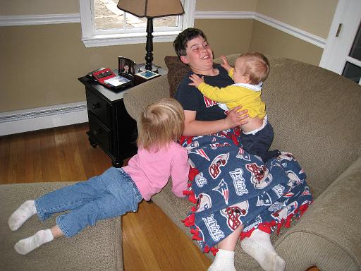 2008-04-13.andrea.01.ronan-seren-snyder.boston.ma.us 