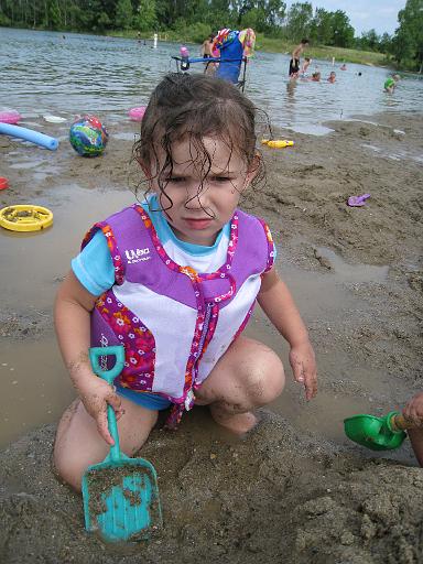 2008-08-05.beach.island_lake.14.siennar.brighton.mi.us 