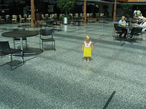 2007-07-07.renaissance_center.9.seren-snyder.detroit_river_walk.mi.us 