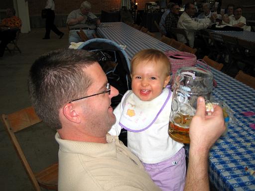 2006-09-14.oktoberfest.4a.seren-kevin-snyder.frankenmuth.mi.us 