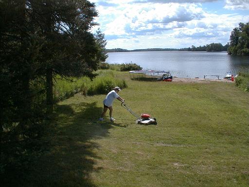 2001-07-00.mowing.nessa-snyder.1.lake_cabin.cook.mn.us 