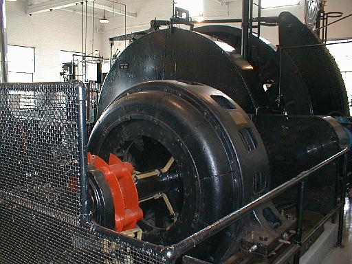 2001-07-00.elevator.room.3.soudan_mine.tower.mn.us 