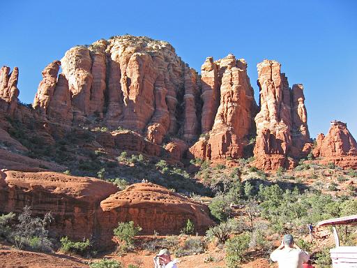 2007-11-19.broken_arrow_trail.pink_jeep.02.sedona.az.us 