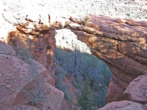 2007-11-20.devils_bridge_trail.pink_jeep.27.sedona.az.us 