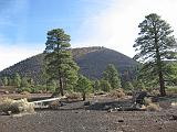 2007-11-18.volcanic_area.sunset_crater.01.flagstaff.az.us.jpg