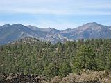 2007-11-18.volcanic_area.sunset_crater.20.flagstaff.az.us.jpg