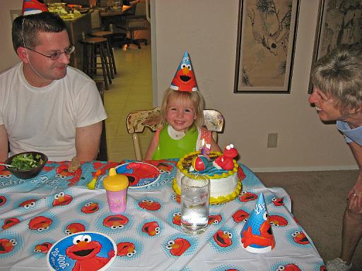 2007-11-21.seren.2yr_birthday.08.fav.seren-snyder.las_vegas.nv.us 