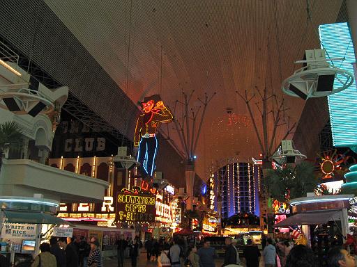 2007-11-25.las_vegas_strip.10.fremont_street_experience.las_vegas.nv.us 