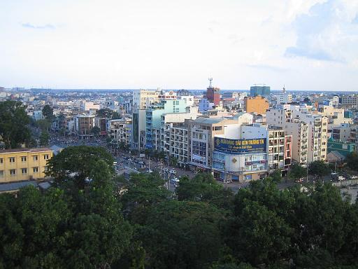 2004-07-06.skyline.1.saigon.ho_chi_minh.vn 