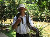 2004-07-05.mekong_delta.farm.kevin-snyder.python_snake.2.fav.my_tho.vn.jpg
